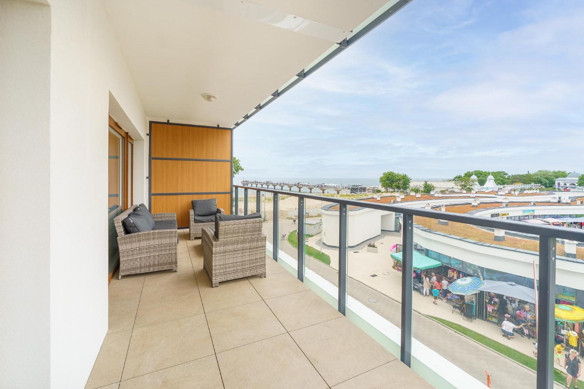 Aquamarina Prima Seaside Apartments By The Beach By Noclegi Renters Miedzyzdroje Exterior foto