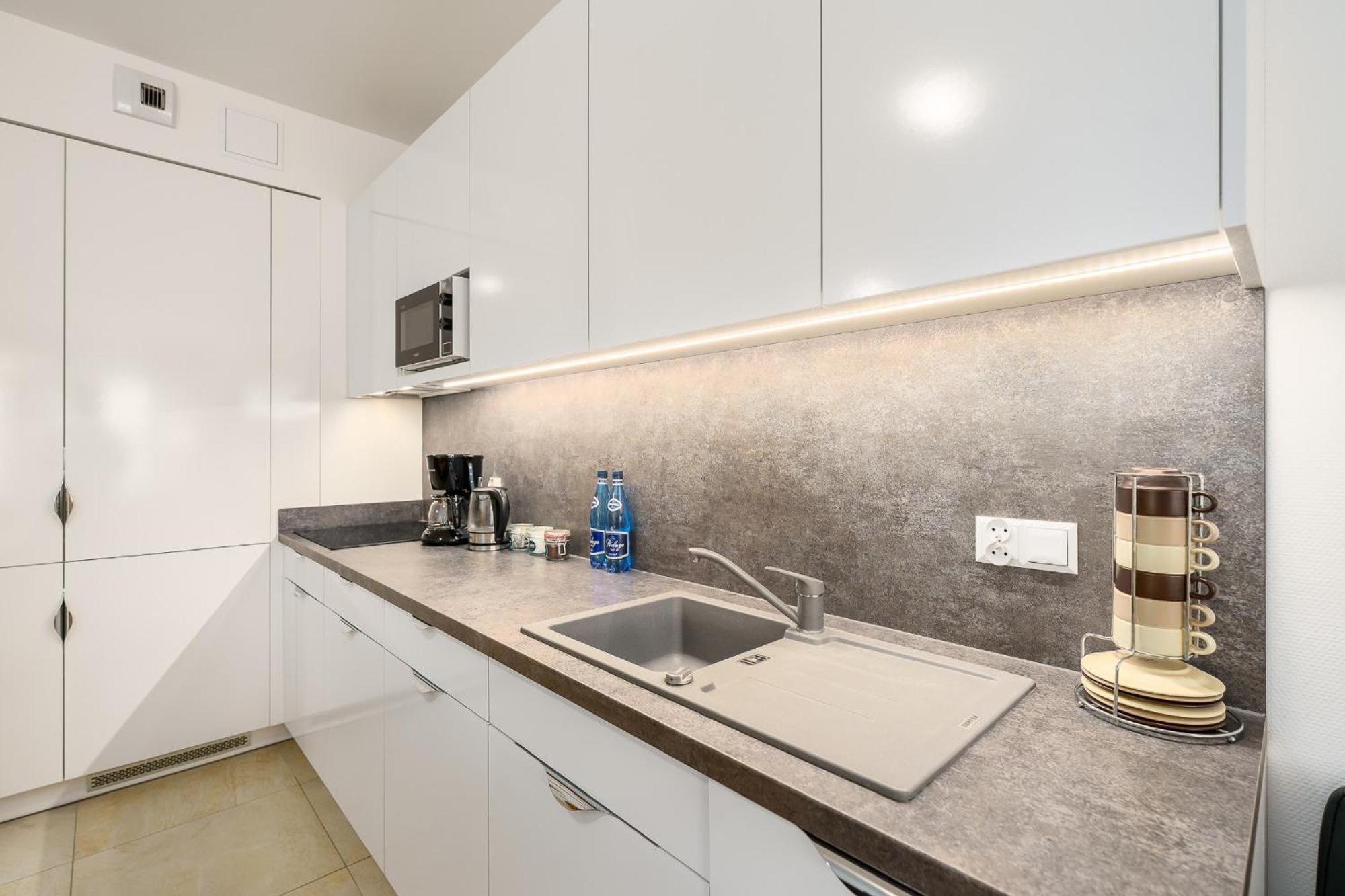 Aquamarina Prima Seaside Apartments By The Beach By Noclegi Renters Miedzyzdroje Exterior foto